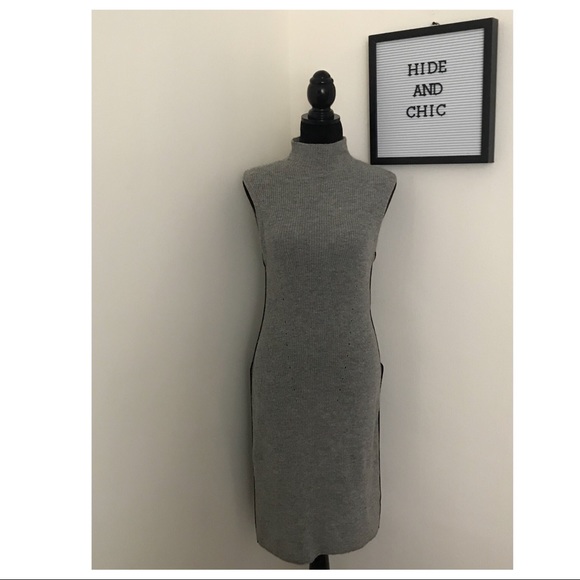 ALICE + OLIVIA SWEATER MIDI DRESS - Picture 2 of 8